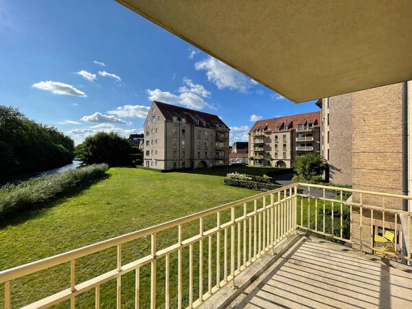 Appartement avec 3 chambres et terrasse ensoleillée avec vue sur le canal | Bruges (Kristus-Koning)