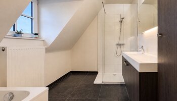 Appartement en duplex avec 2 chambres et 2 terrasses