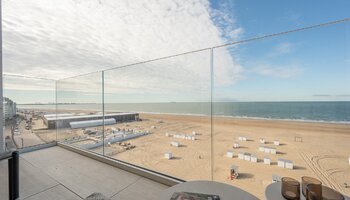 Appartement luxueux de 3 chambres avec vue panoramique sur la mer dans le quartier du Zoute